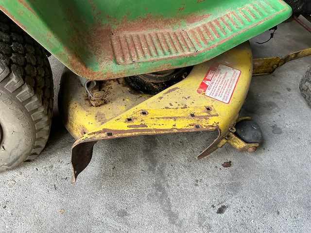 1981 john deere c111k zitmaaier - afbeelding 5 van  7