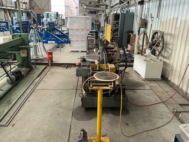 1981 kaltenbach kks400 cirkelzaagmachine metaal - afbeelding 23 van  29