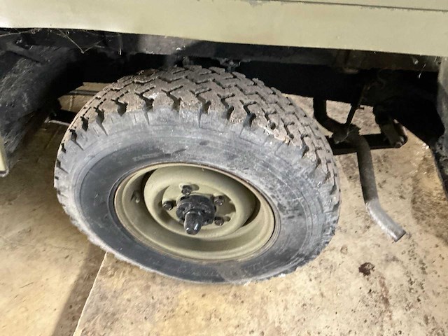 1981 land rover 88 bedrijfswagen - afbeelding 10 van  17