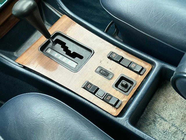 1981 mercedes-benz - 300 sd - oldtimer (80-gzg-5) - afbeelding 5 van  24