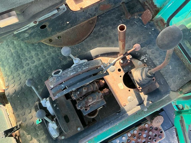 1981 mercedes-benz mb trac 1500 vierwielaangedreven landbouwtractor - afbeelding 16 van  32