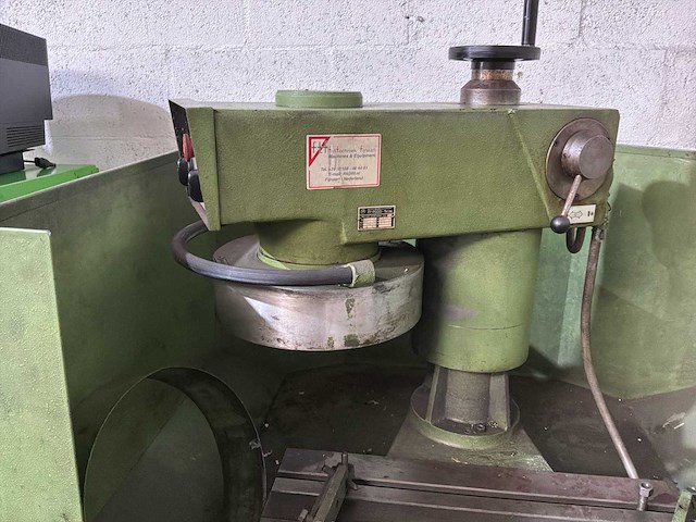 1981 poggi cilinderkop vlakmachine overige garage gereedschap - afbeelding 3 van  7