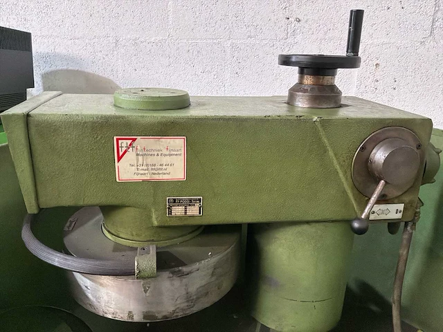 1981 poggi cilinderkop vlakmachine overige garage gereedschap - afbeelding 5 van  7