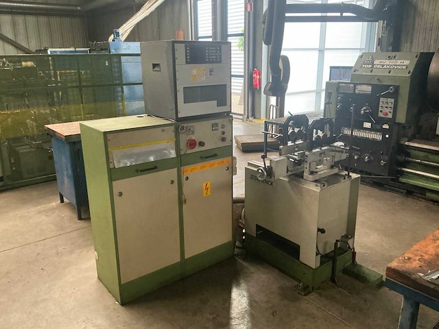 1981 schenck h 2 b balanceermachine - afbeelding 1 van  16
