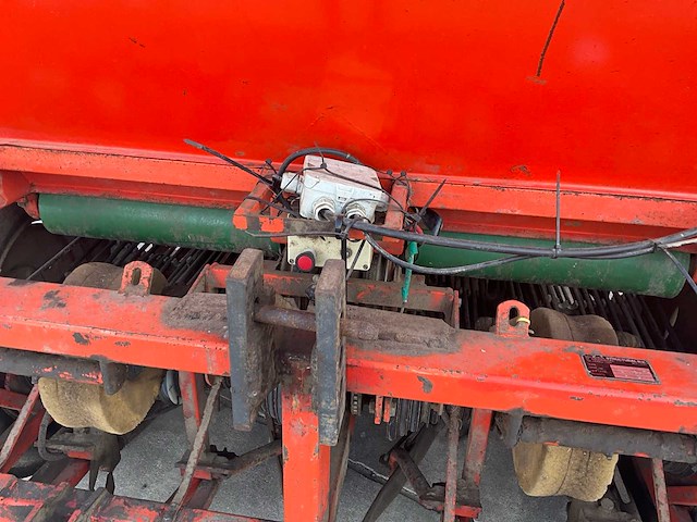 1981 structural pm20 plant- en pootmachine - afbeelding 3 van  16