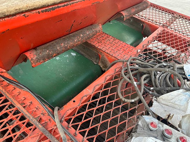 1981 structural pm20 plant- en pootmachine - afbeelding 6 van  16