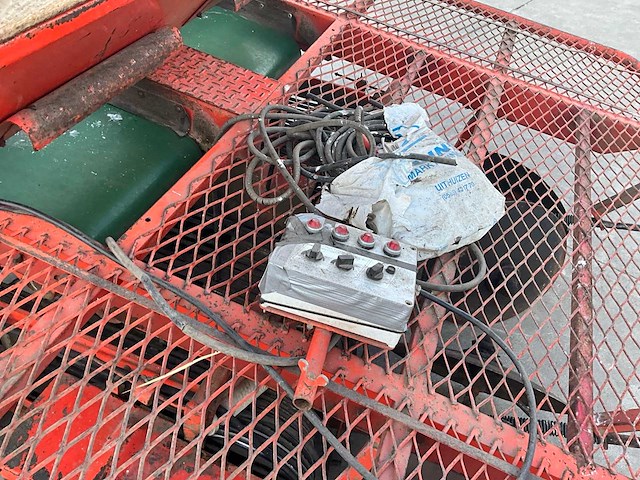 1981 structural pm20 plant- en pootmachine - afbeelding 3 van  10