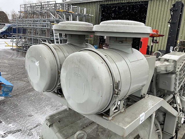 1981 strüver noodstroomaggregaat - afbeelding 5 van  25