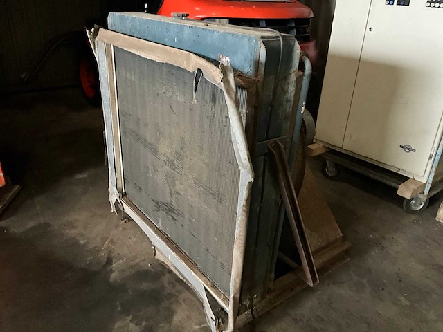 1981 strüver noodstroomaggregaat - afbeelding 16 van  25