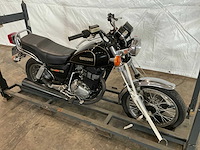 1981 suzuki gn400td motorfiets - afbeelding 1 van  6