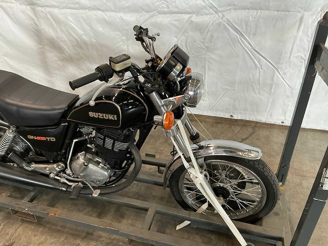 1981 suzuki gn400td motorfiets - afbeelding 3 van  6