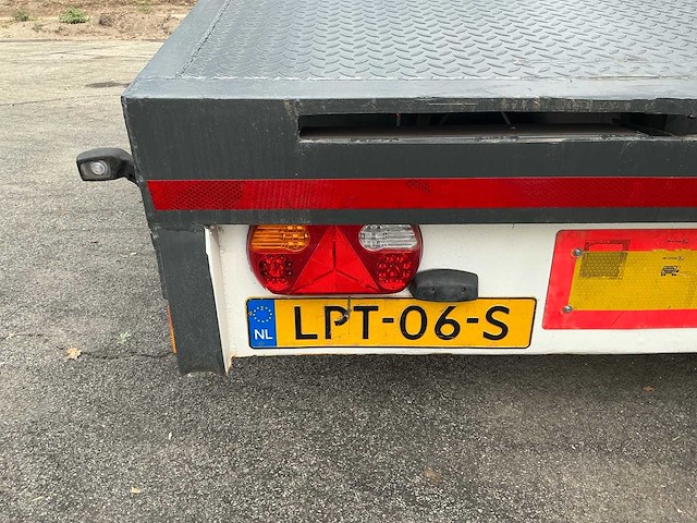1981 veenhuis 16000 tandemasser plateau-/machineaanhanger met landbouwkenteken - afbeelding 16 van  17