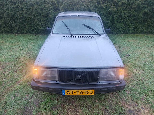 1981 volvo 244 oldtimer met 6 cilinder m52b28 bmw motor - afbeelding 2 van  30