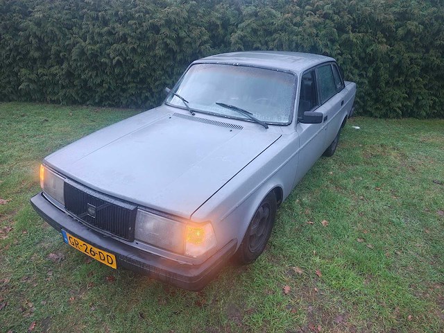 1981 volvo 244 oldtimer met 6 cilinder m52b28 bmw motor - afbeelding 6 van  30