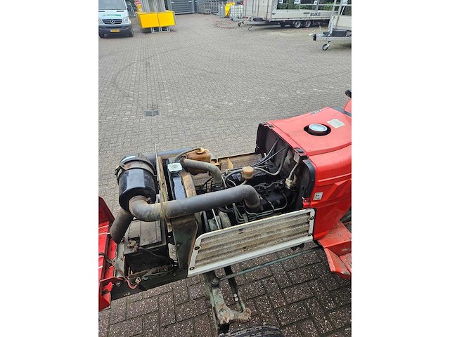 1981 yanmar ym2010 tuintractor - afbeelding 6 van  9