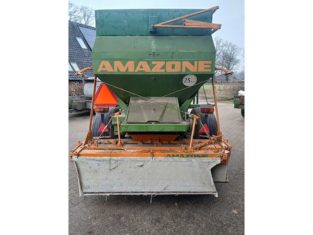 1982 amazone zg 5000 kalkstrooier - afbeelding 12 van  15