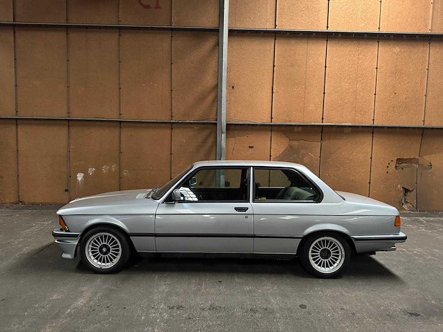 1982 bmw 3-serie 323i jf-65-bf - afbeelding 12 van  21