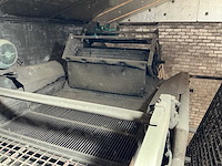 1982 campfens aardappel schudsorteerder met stortbunkers - afbeelding 10 van  77