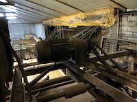 1982 campfens aardappel schudsorteerder met stortbunkers - afbeelding 21 van  77