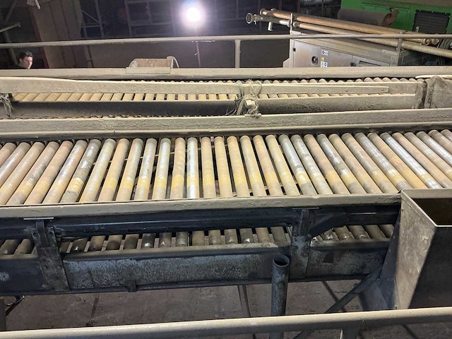 1982 campfens aardappel schudsorteerder met stortbunkers - afbeelding 28 van  77