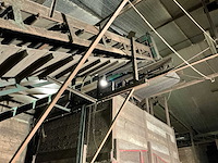 1982 campfens aardappel schudsorteerder met stortbunkers - afbeelding 54 van  77