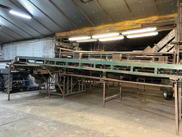 1982 campfens aardappel schudsorteerder met stortbunkers - afbeelding 45 van  77