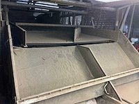 1982 campfens aardappel schudsorteerder met stortbunkers - afbeelding 73 van  77