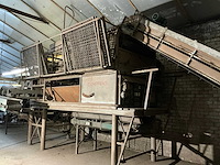 1982 campfens aardappel schudsorteerder met stortbunkers - afbeelding 76 van  77