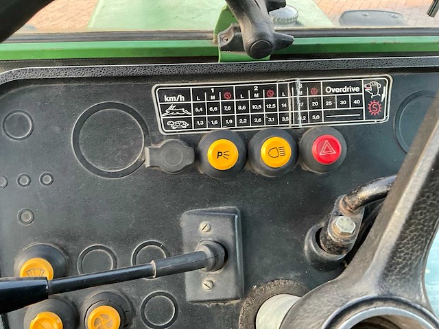 1982 fendt 309 lsa vierwielaangedreven landbouwtractor - afbeelding 11 van  20