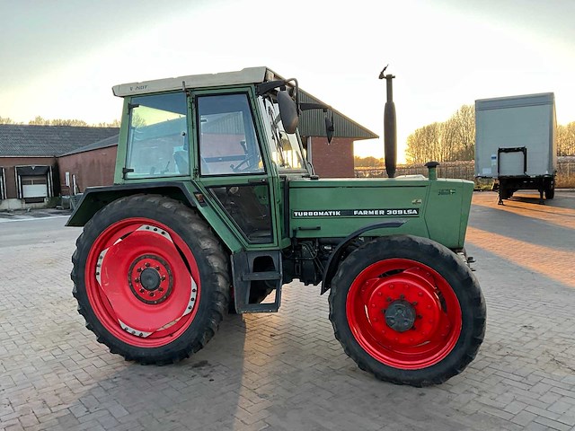 1982 fendt 309 lsa vierwielaangedreven landbouwtractor - afbeelding 15 van  20