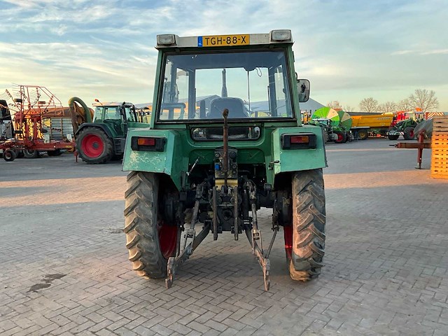 1982 fendt 309 lsa vierwielaangedreven landbouwtractor - afbeelding 17 van  20