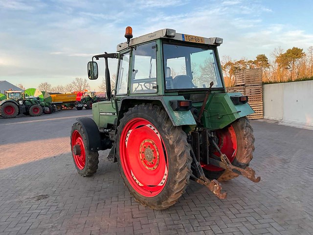 1982 fendt 309 lsa vierwielaangedreven landbouwtractor - afbeelding 18 van  20