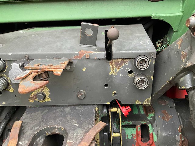 1982 fendt 610 ls tweewielaangedreven landbouwtractor - afbeelding 14 van  37