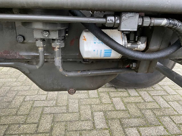 1982 fendt 610 ls tweewielaangedreven landbouwtractor - afbeelding 1 van  17