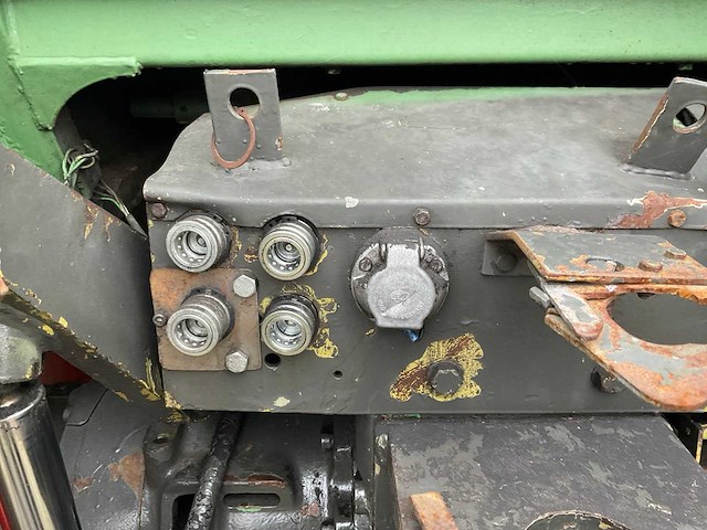 1982 fendt 610 ls tweewielaangedreven landbouwtractor - afbeelding 13 van  37