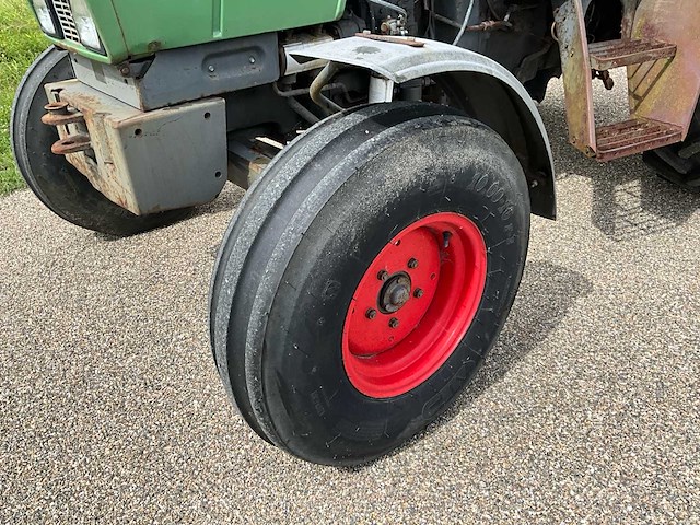 1982 fendt farmer 304ls turbomatik tweewielaangedreven landbouwtractor - afbeelding 5 van  8