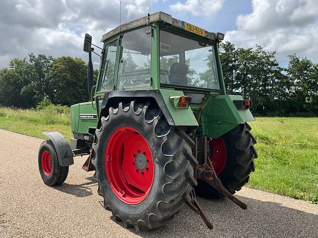 1982 fendt farmer 304ls turbomatik tweewielaangedreven landbouwtractor - afbeelding 28 van  29
