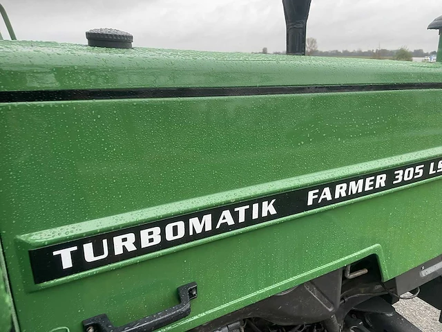 1982 fendt farmer 305 ls turbomatik vierwielaangedreven landbouwtractor - afbeelding 1 van  32
