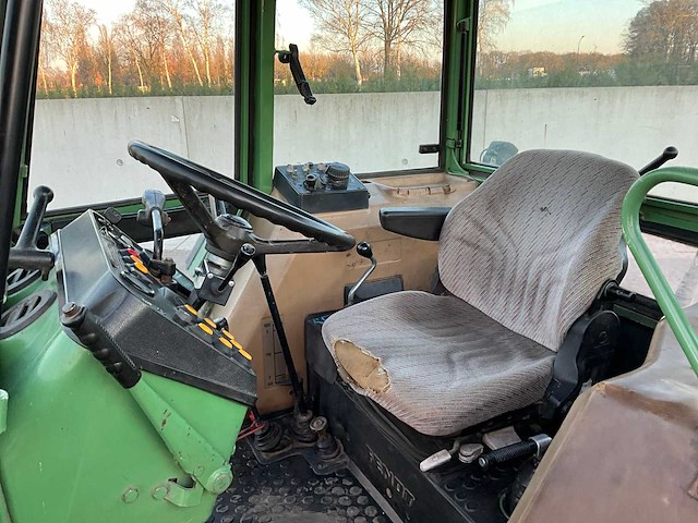 1982 fendt farmer 312 lsa vierwielaangedreven landbouwtractor - afbeelding 7 van  24