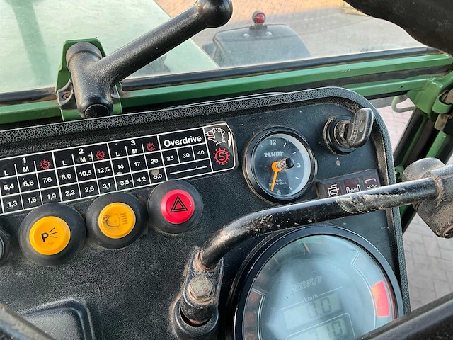 1982 fendt farmer 312 lsa vierwielaangedreven landbouwtractor - afbeelding 10 van  24