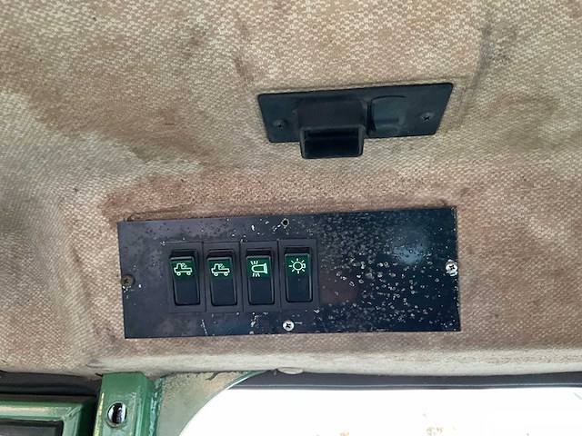 1982 fendt farmer 312 lsa vierwielaangedreven landbouwtractor - afbeelding 15 van  24