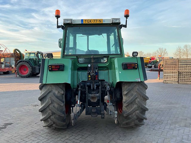 1982 fendt farmer 312 lsa vierwielaangedreven landbouwtractor - afbeelding 21 van  24