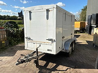1982 henra g20v stoomreiniger in aanhangwagen