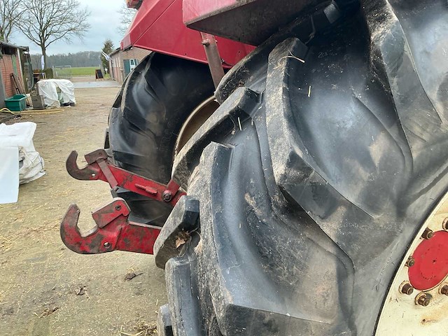 1982 international 1255 xl vierwielaangedreven landbouwtractor - afbeelding 10 van  38