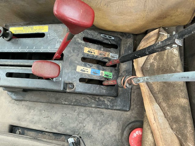 1982 international 1255 xl vierwielaangedreven landbouwtractor - afbeelding 16 van  38