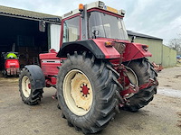 1982 international 1255 xl vierwielaangedreven landbouwtractor - afbeelding 8 van  10