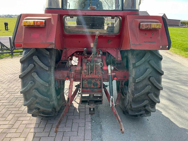 1982 international 845xl tweewielaangedreven landbouwtractor - afbeelding 10 van  28