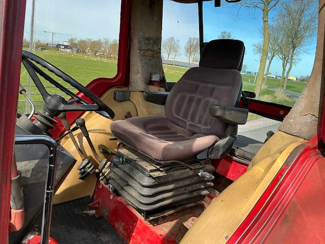 1982 international 845xl tweewielaangedreven landbouwtractor - afbeelding 19 van  28