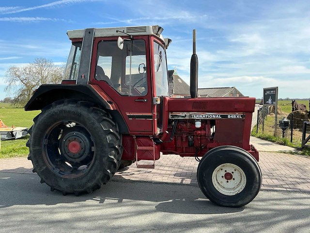 1982 international 845xl tweewielaangedreven landbouwtractor - afbeelding 5 van  28