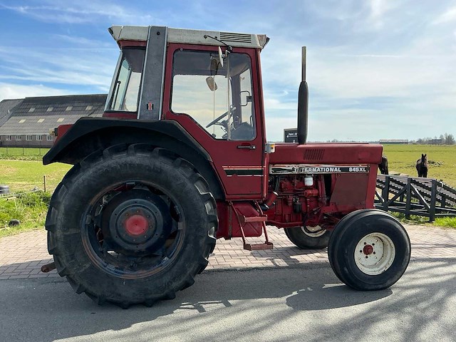 1982 international 845xl tweewielaangedreven landbouwtractor - afbeelding 6 van  28